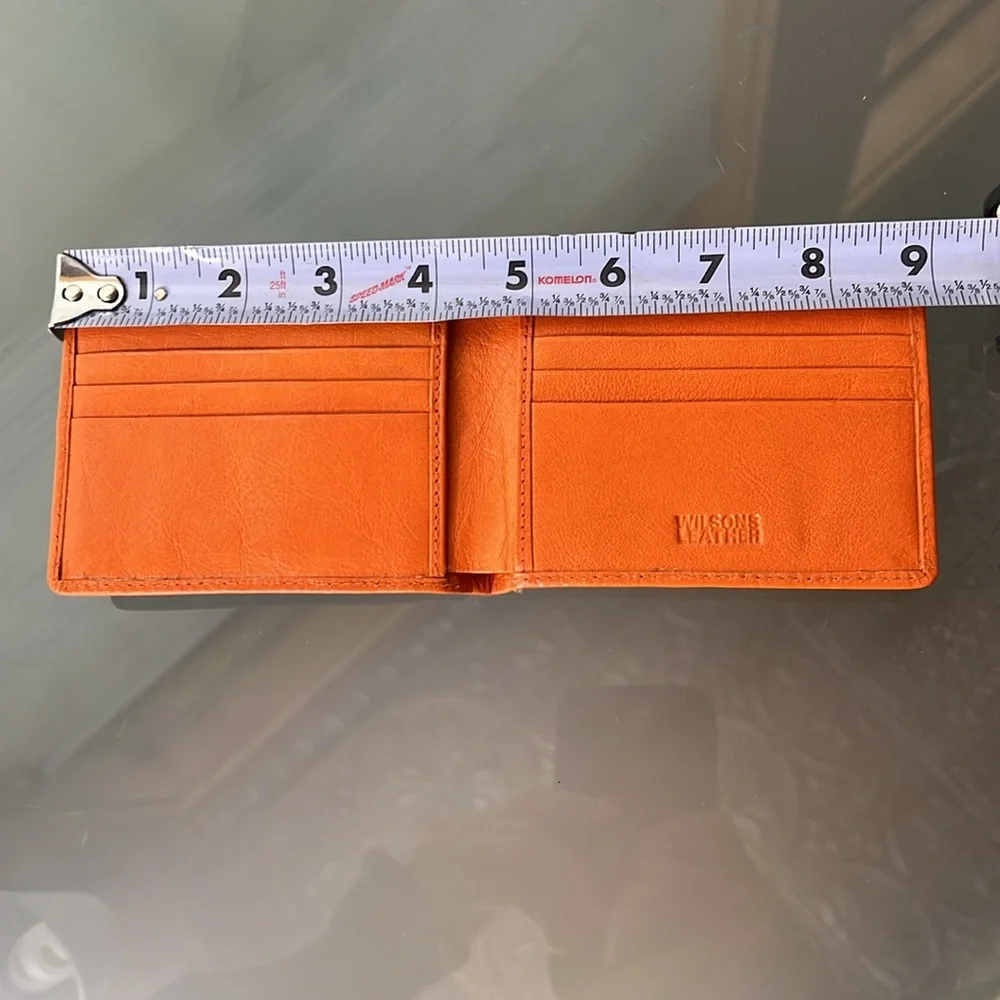 🍊NWOT Wallet | Orange Leather Bi-Fold Key Card/Cash Holder by Wilsons Leather
